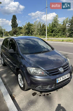 Хетчбек Volkswagen Golf 2007 в Києві