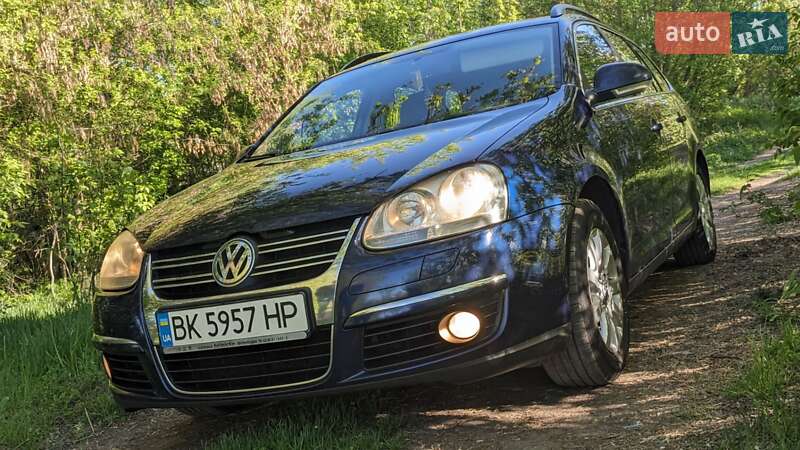 Универсал Volkswagen Golf 2007 в Ровно