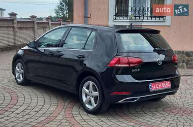Хетчбек Volkswagen Golf 2018 в Львові