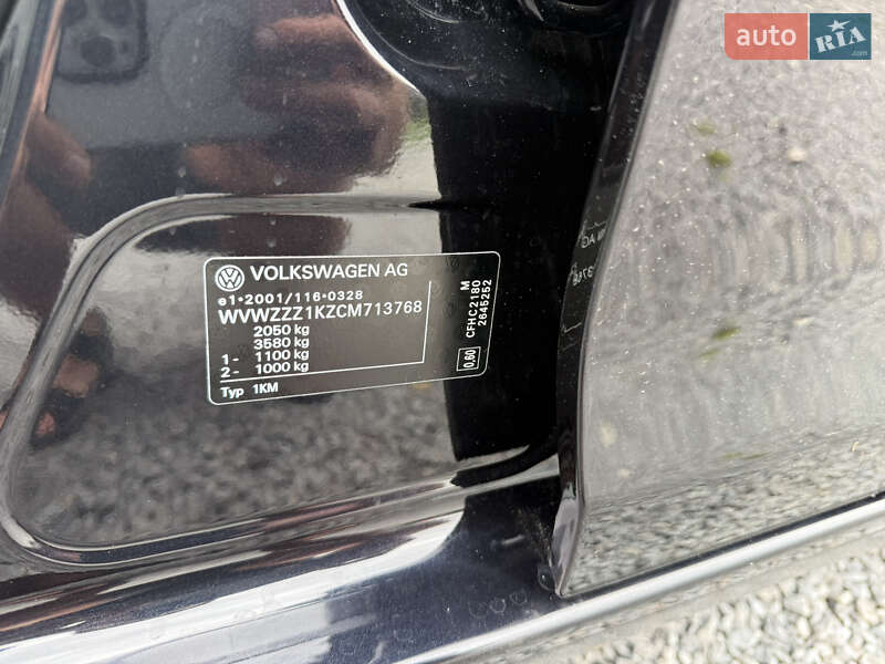Универсал Volkswagen Golf 2012 в Ровно