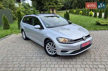 Універсал Volkswagen Golf 2019 в Львові