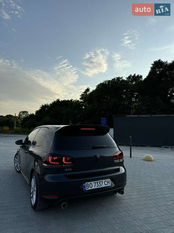 Хетчбек Volkswagen Golf 2012 в Тернополі