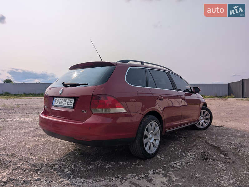 Универсал Volkswagen Golf 2007 в Киеве