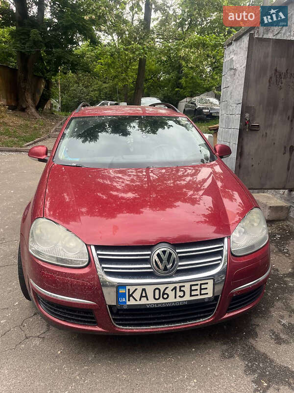 Универсал Volkswagen Golf 2007 в Киеве
