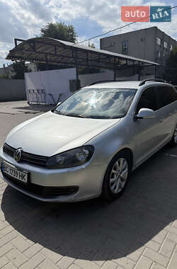 Универсал Volkswagen Golf 2012 в Львове