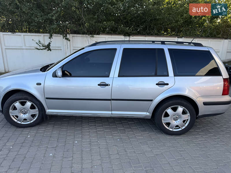 Універсал Volkswagen Golf 2003 в Одесі