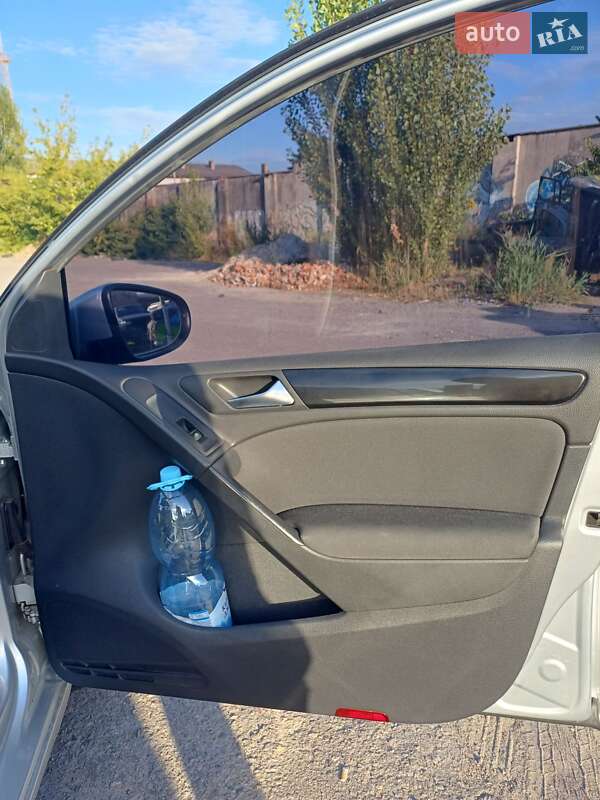 Хэтчбек Volkswagen Golf 2012 в Ровно фото 9 Хэтчбек Volkswagen Golf 2012 в Ровно