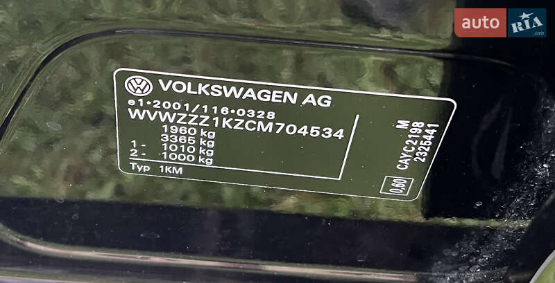 Універсал Volkswagen Golf 2012 в Золочеві