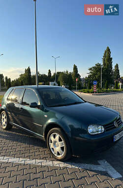 Хэтчбек Volkswagen Golf 2001 в Кременчуге