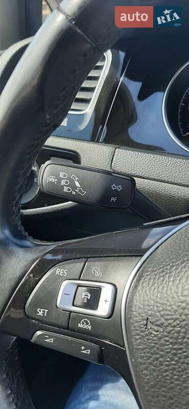 Универсал Volkswagen Golf 2013 в Львове