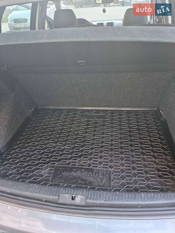Хэтчбек Volkswagen Golf 2007 в Украинке фото 13 Хэтчбек Volkswagen Golf 2007 в Украинке