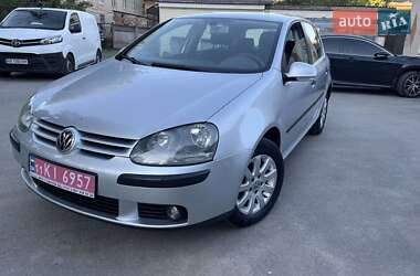 Хэтчбек Volkswagen Golf 2005 в Баре