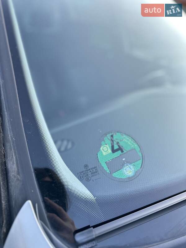 Універсал Volkswagen Golf 2005 в Львові