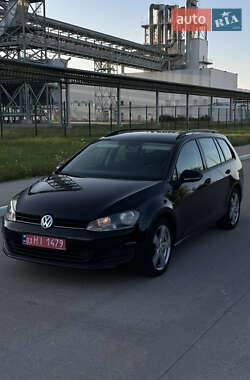Универсал Volkswagen Golf 2014 в Коростене