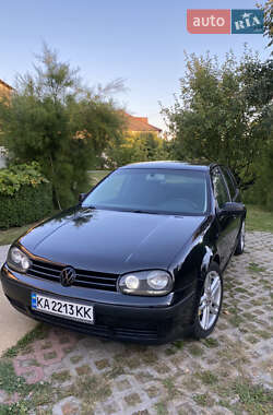 Хэтчбек Volkswagen Golf 2002 в Броварах