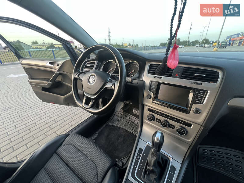 Универсал Volkswagen Golf 2014 в Нововолынске фото 30 Универсал Volkswagen Golf 2014 в Нововолынске