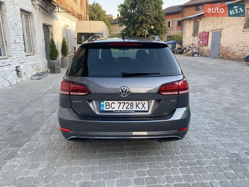 Универсал Volkswagen Golf 2017 в Львове
