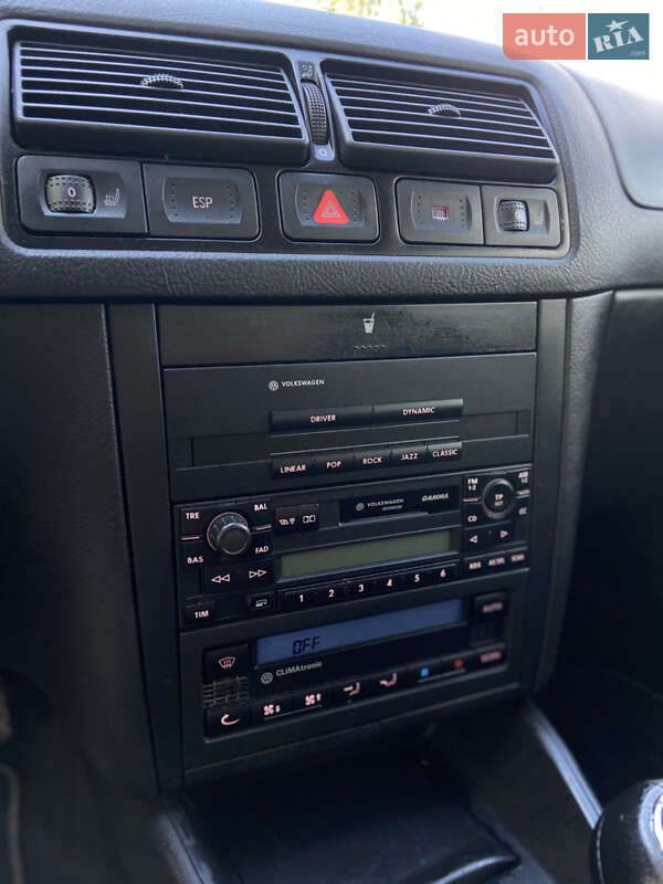 Универсал Volkswagen Golf 2001 в Радивилове