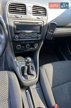 Універсал Volkswagen Golf 2012 в Львові
