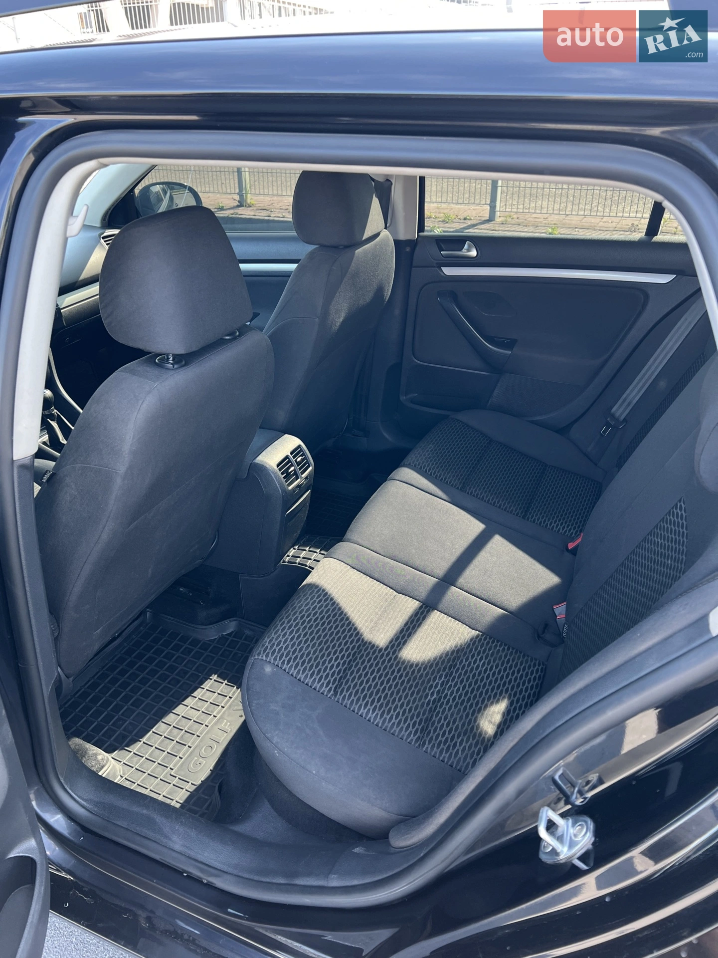 Volkswagen Golf 2012 VIN WVWZZZ1KZCM701780 фото оголошення 7 з 13