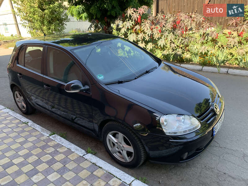 Хэтчбек Volkswagen Golf 2007 в Полтаве