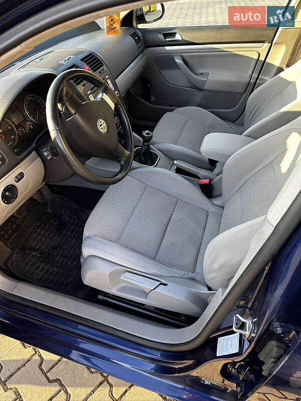 Универсал Volkswagen Golf 2007 в Ивано-Франковске фото 12 Универсал Volkswagen Golf 2007 в Ивано-Франковске