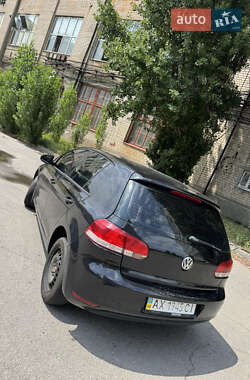 Хетчбек Volkswagen Golf 2010 в Харкові