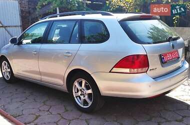 Універсал Volkswagen Golf 2009 в Чернігові