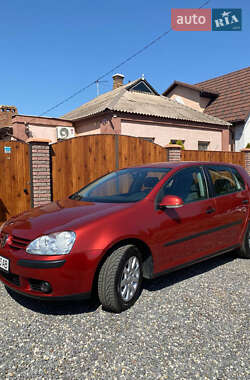 Хэтчбек Volkswagen Golf 2006 в Кривом Роге
