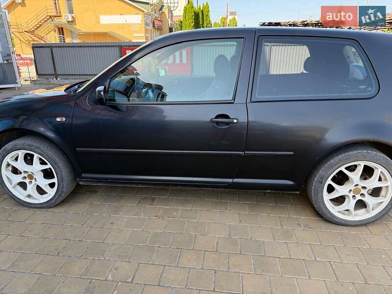 Volkswagen Golf 2002