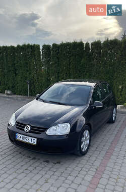 Хэтчбек Volkswagen Golf 2006 в Дунаевцах