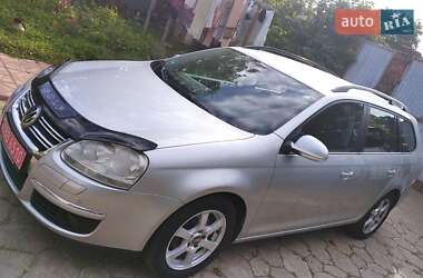 Універсал Volkswagen Golf 2009 в Чернігові