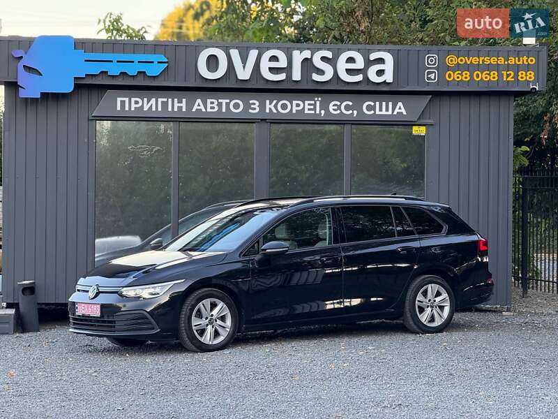 Volkswagen Golf 2021