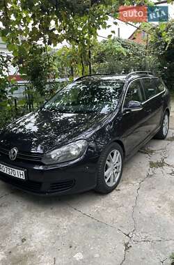 Універсал Volkswagen Golf 2011 в Береговому