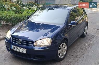 Хетчбек Volkswagen Golf 2004 в Харкові