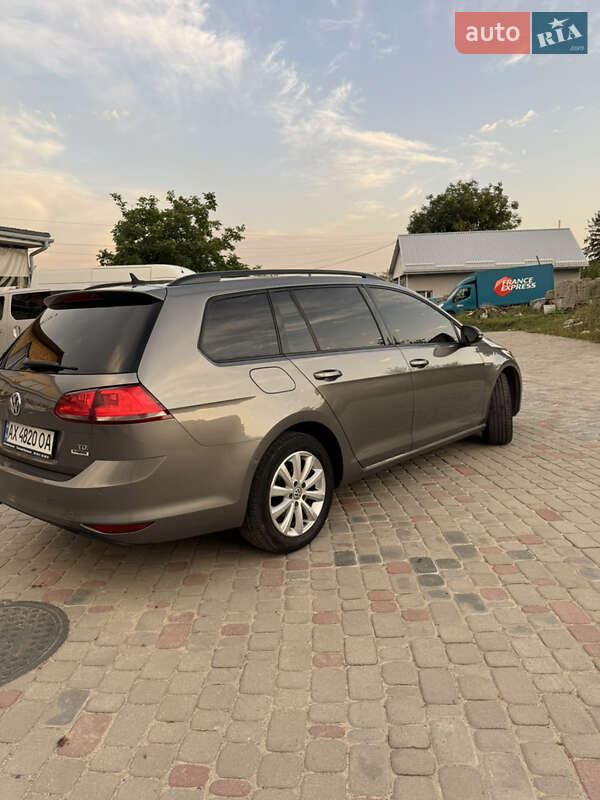 Універсал Volkswagen Golf 2014 в Харкові