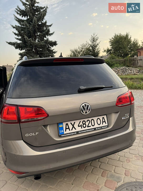 Універсал Volkswagen Golf 2014 в Харкові