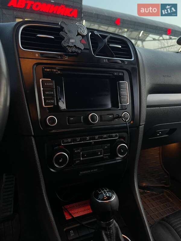 Volkswagen Golf 2011