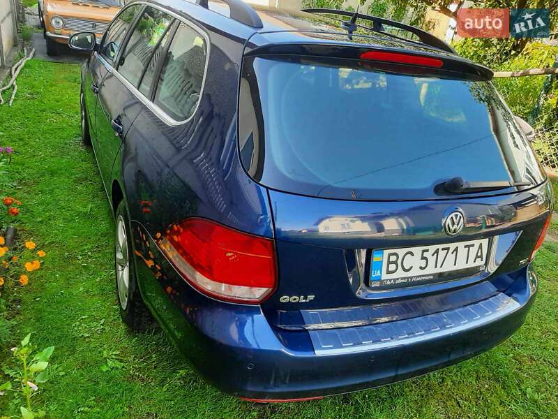 Універсал Volkswagen Golf 2011 в Стрию