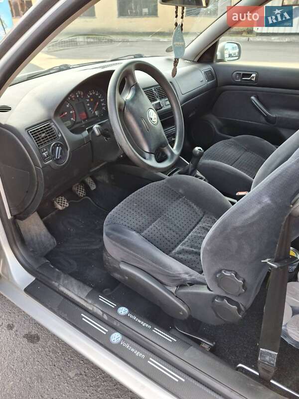 Хетчбек Volkswagen Golf 1999 в Ковелі фото 11 Хетчбек Volkswagen Golf 1999 в Ковелі