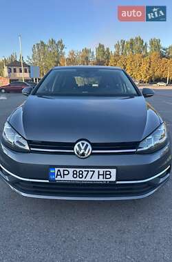 Хетчбек Volkswagen Golf 2020 в Черкасах