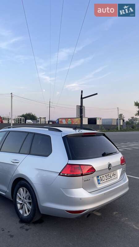 Универсал Volkswagen Golf 2016 в Иршаве