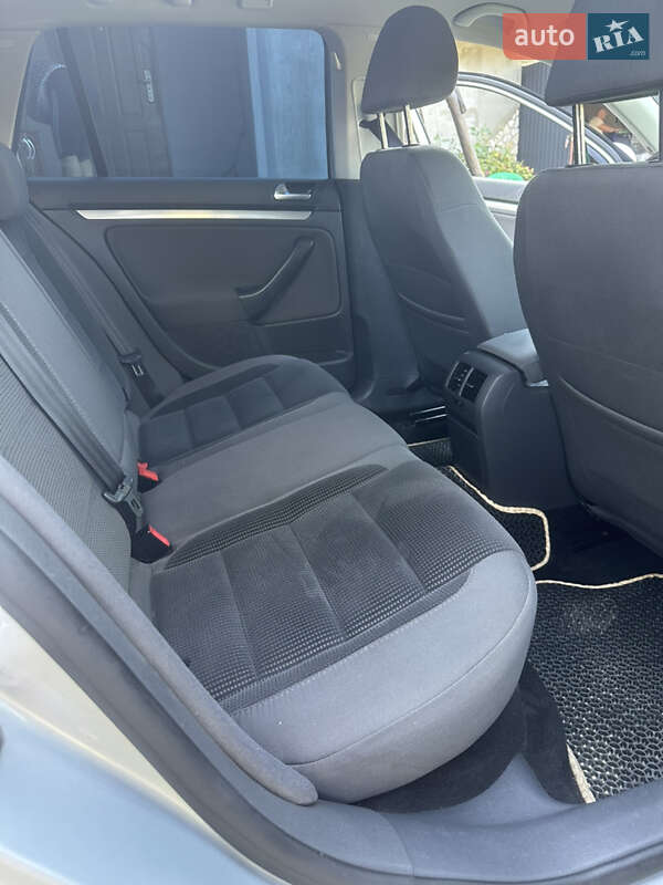 Універсал Volkswagen Golf 2007 в Рава-Руській