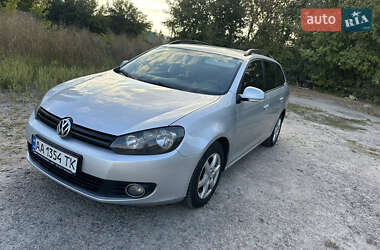 Універсал Volkswagen Golf 2010 в Василькові