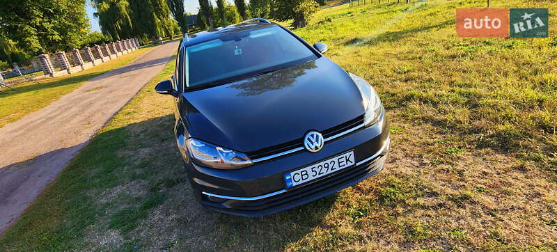 Універсал Volkswagen Golf 2018 в Ніжині