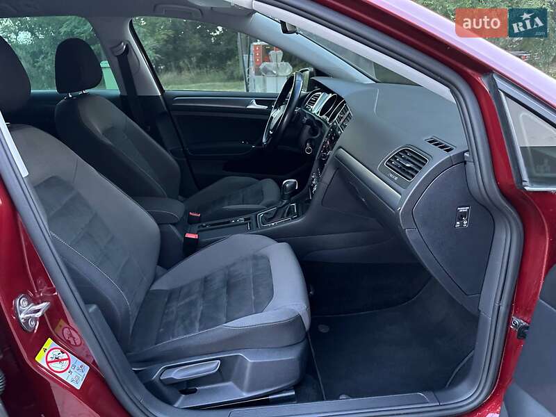 Універсал Volkswagen Golf 2019 в Бучачі