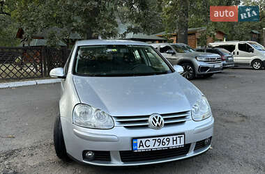Хэтчбек Volkswagen Golf 2008 в Луцке