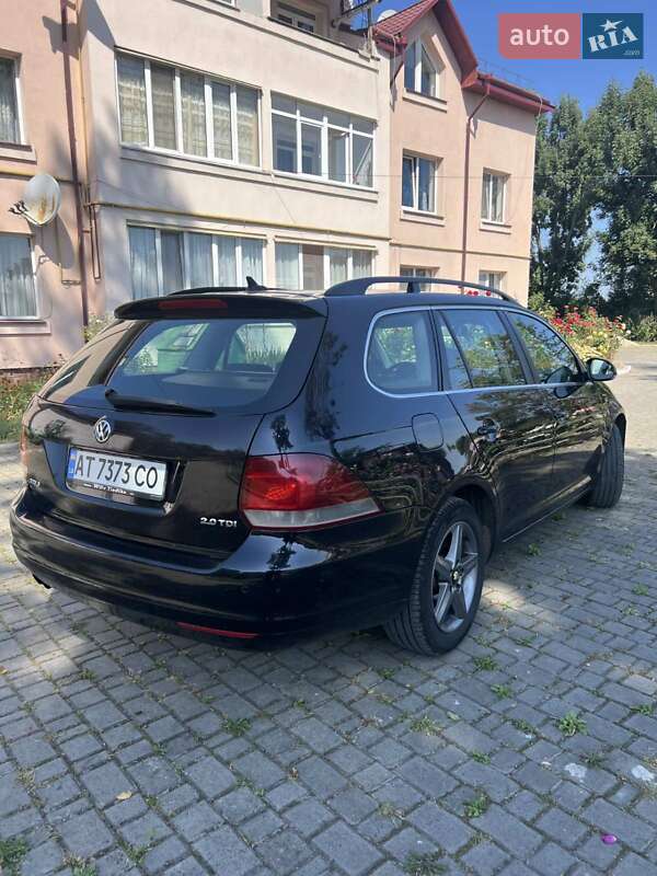 Універсал Volkswagen Golf 2011 в Івано-Франківську