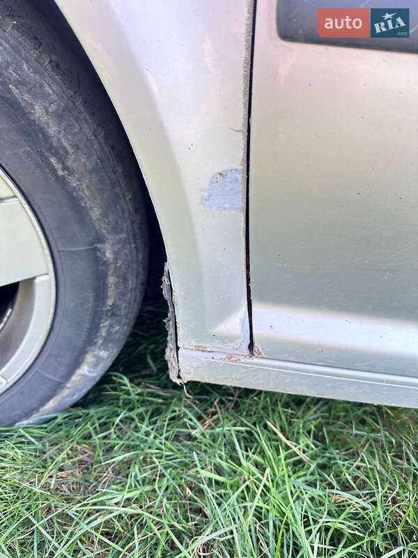 Volkswagen Golf 2000