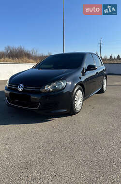 Хэтчбек Volkswagen Golf 2010 в Мукачево